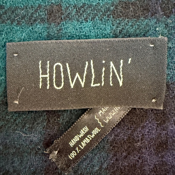 Howlin Scotland 100% Lambswool Plaid Scarf 🇬🇧– Black Watch Tartan - Picture 9 of 10